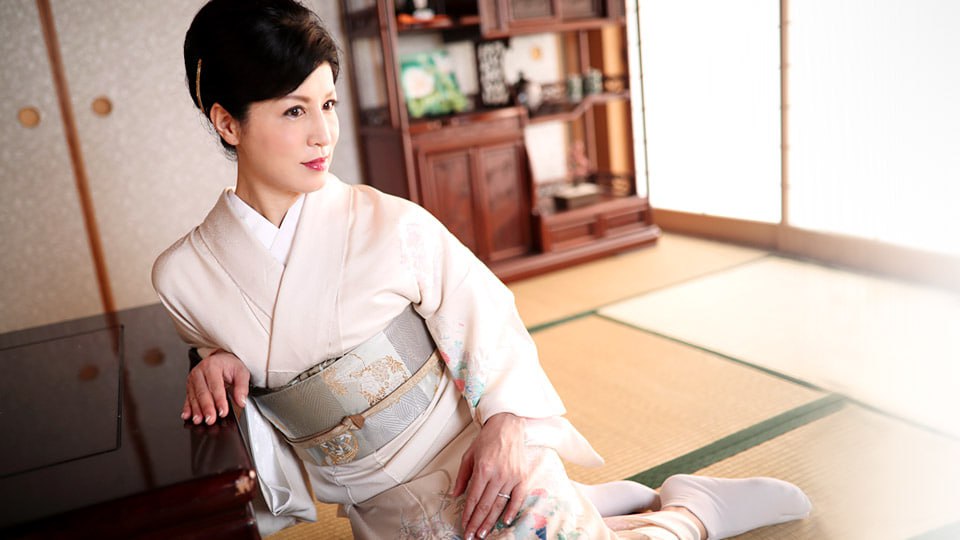 《050618_268 五十路の着物美人の円熟性技  森下夕子》最新高清在线播放封面图